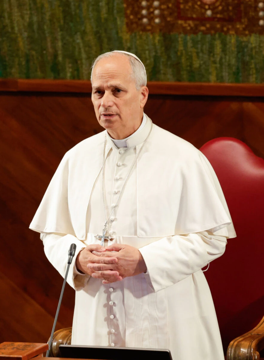Papa Leone XIV durante un'udienza in Vaticano