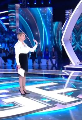 “Fuori ora, vattene”. Cacciato dal Grande Fratello, perché è andata così: l’annuncio di Simona Ventura