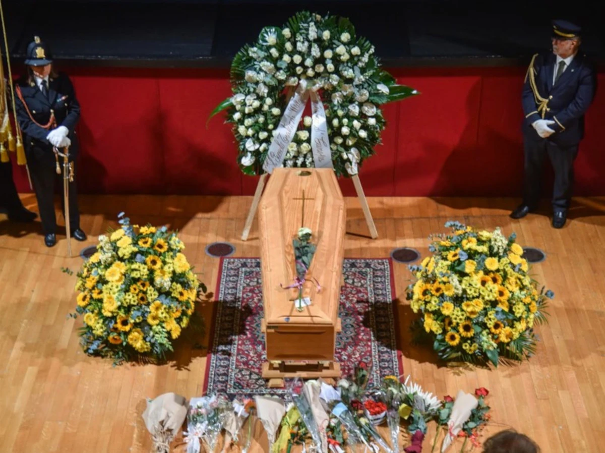 Ritratto di Ornella Vanoni durante la commemorazione