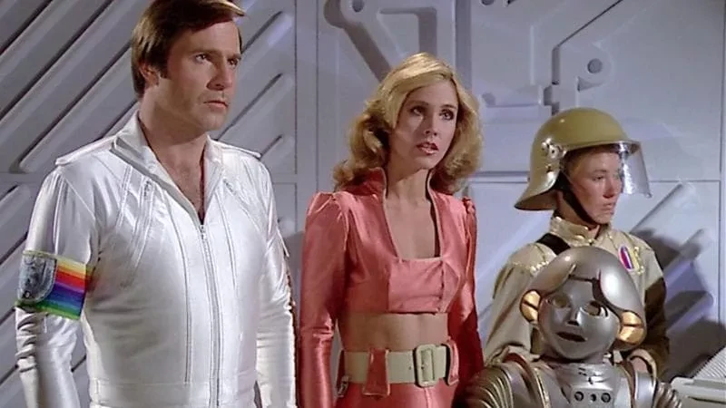 Gil Gerard nei panni del capitano Buck Rogers