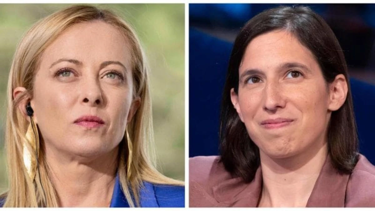 Conduttrice del Tg1 durante l'edizione serale del telegiornale di Rai 1