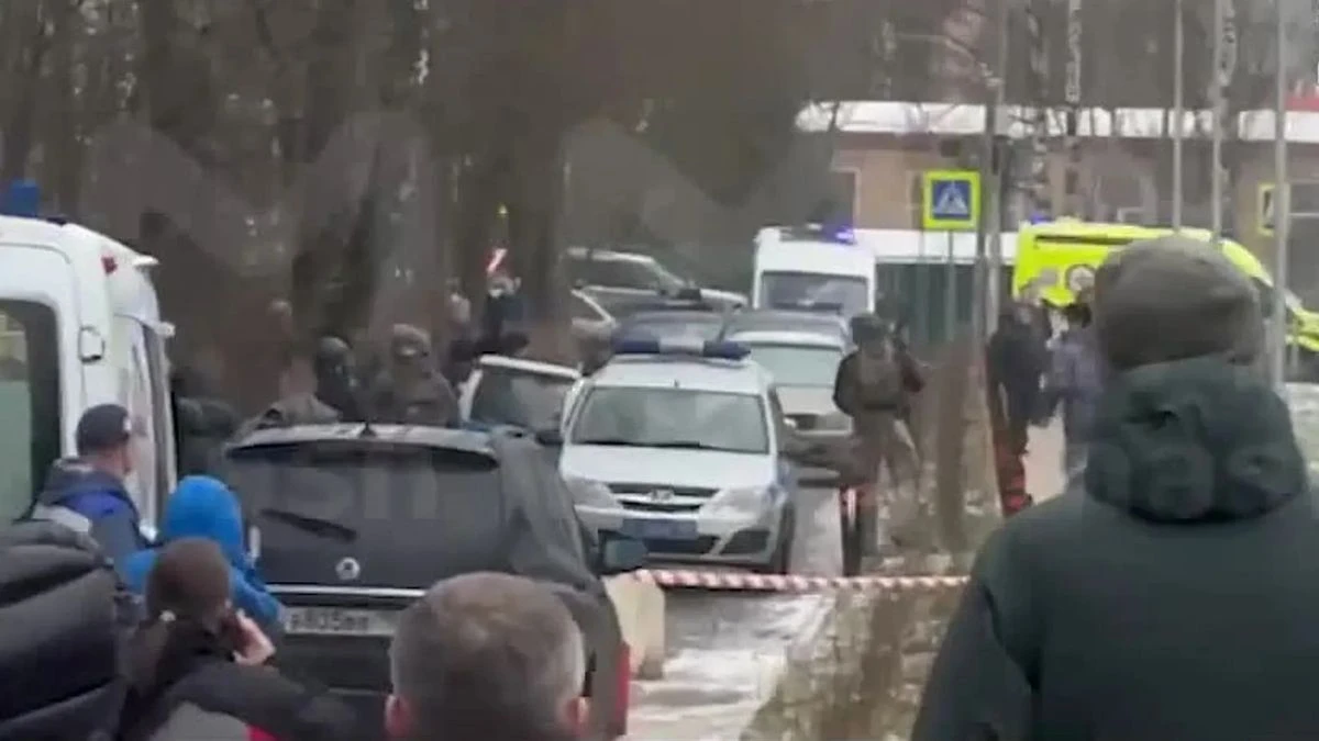 morto un bimbo coltellate a scuola aggressione spaventosa bilancio drammatico da Tvzap.it morto un bimbo coltellate a scuola aggressione spaventosa bilancio drammatico