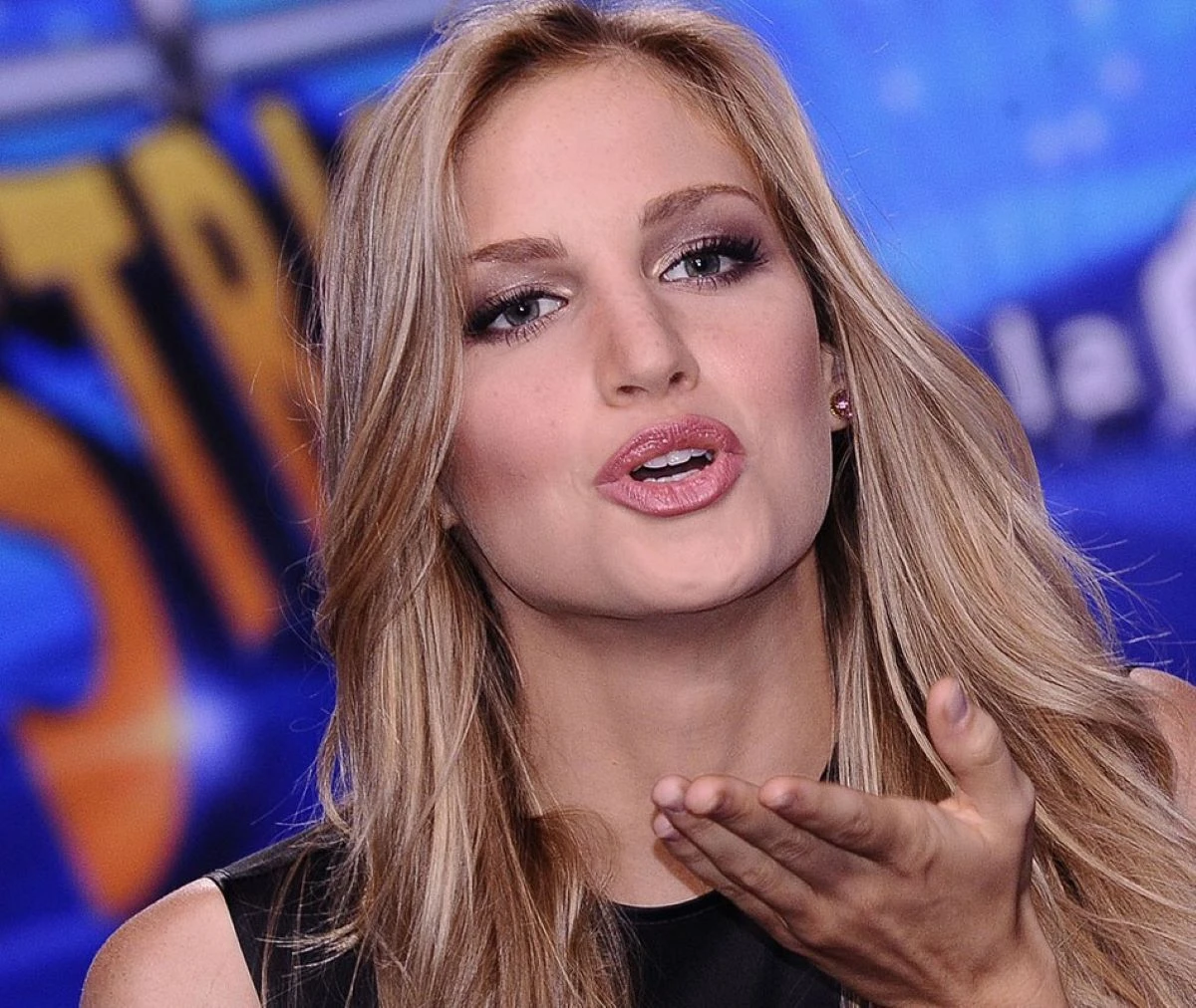 Irene Cioni è mamma bis: l'annuncio dell'ex velina di Striscia la notizia e le foto della figlia Gloria