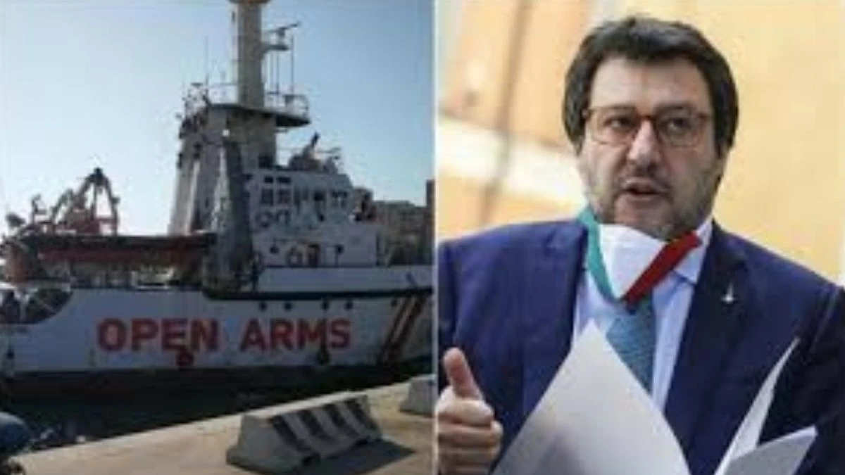 Nave Open Arms durante operazioni di soccorso in mare