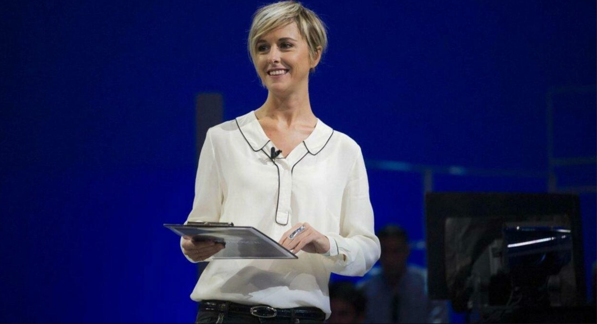 “L’hanno rubato”. Orrore contro Nadia Toffa: l’appello disperato della madre