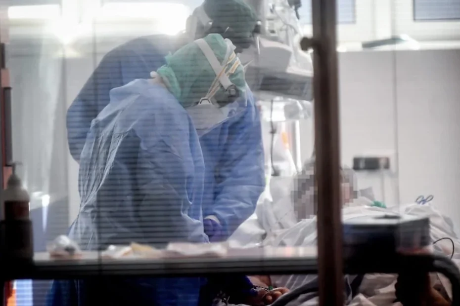 Reparto ospedaliero a Napoli, dove è avvenuto il decesso della donna di 81 anni