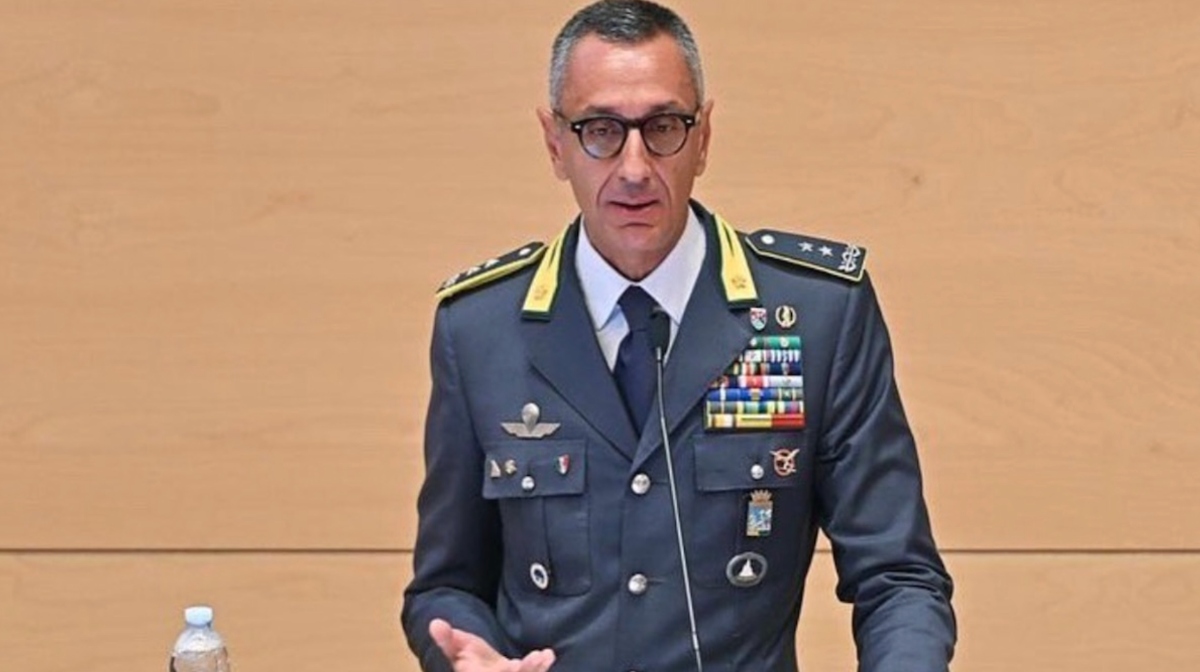 italia corruzione nella gdf nel mirino francesco greco 201 shock