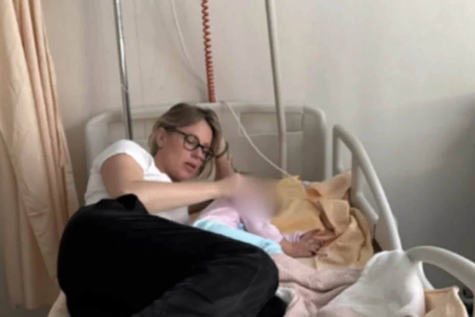 Federica Pellegrini abbraccia la figlia Matilde in ospedale