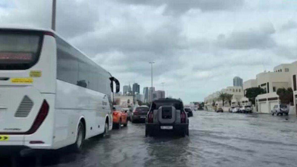 allagamenti e strade come fiumi il peggior nubifragio da 76 anni video da Tvzap.it allagamenti e strade come fiumi il peggior nubifragio da 76 anni video