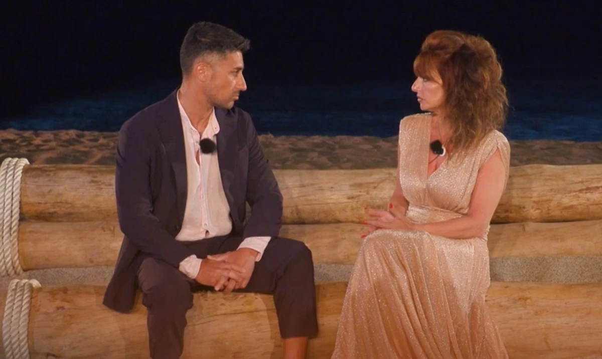 Sonia Mattalia primo piano prima del cambio look