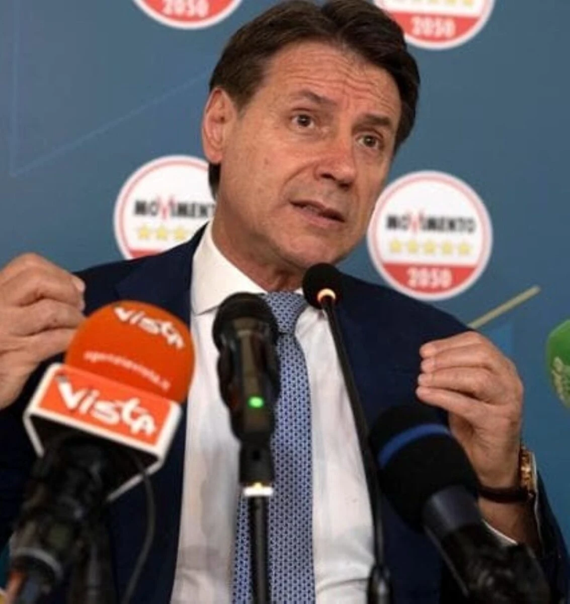 Giuseppe Conte confermato presidente del Movimento 5 Stelle