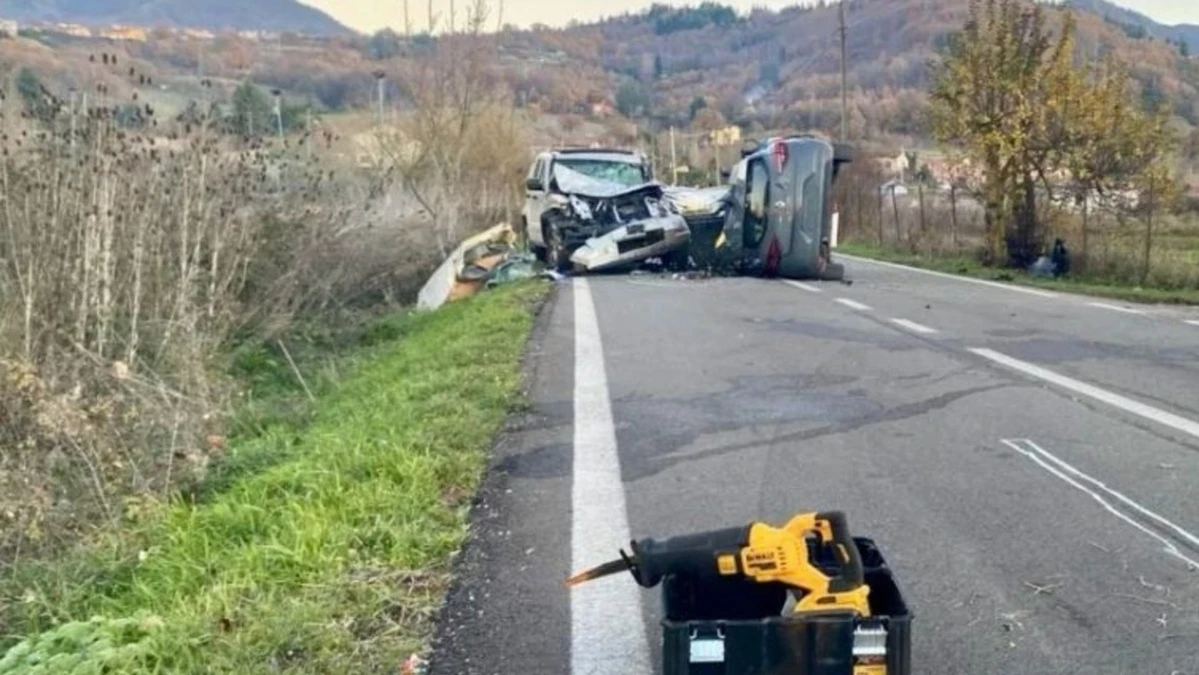 Immagine dei soccorsi sul luogo del gravissimo incidente stradale vicino Potenza