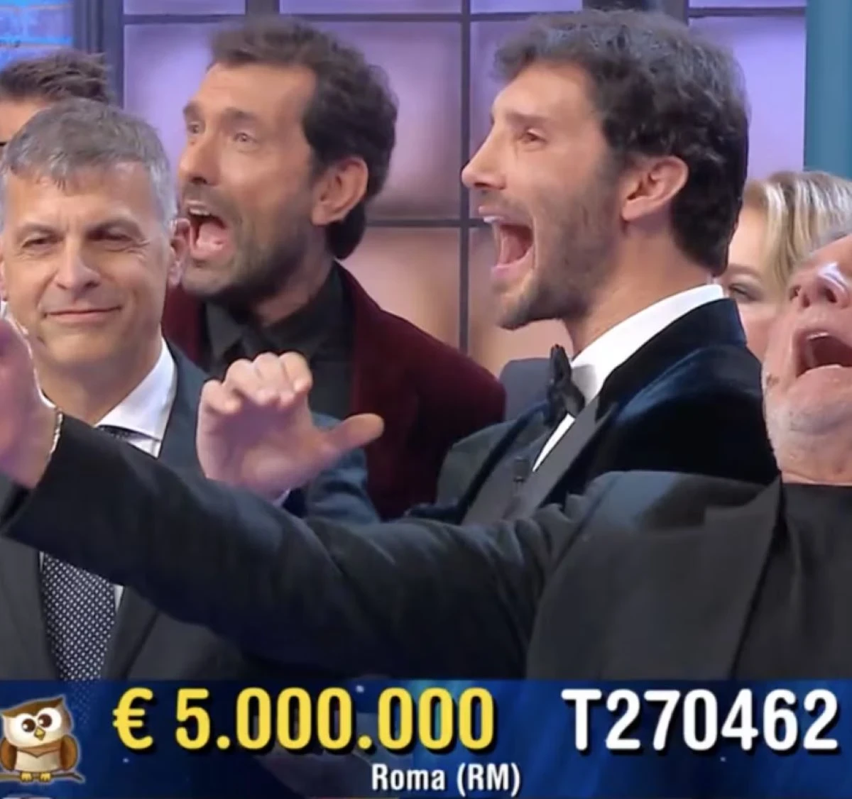 Simbolica rappresentazione dei premi milionari della Lotteria Italia