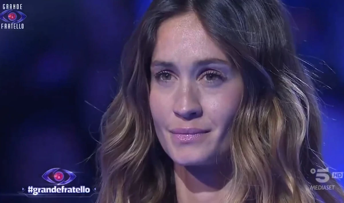 Immagine diffusa sui social relativa al soccorso dell’uomo caduto a San Carlos