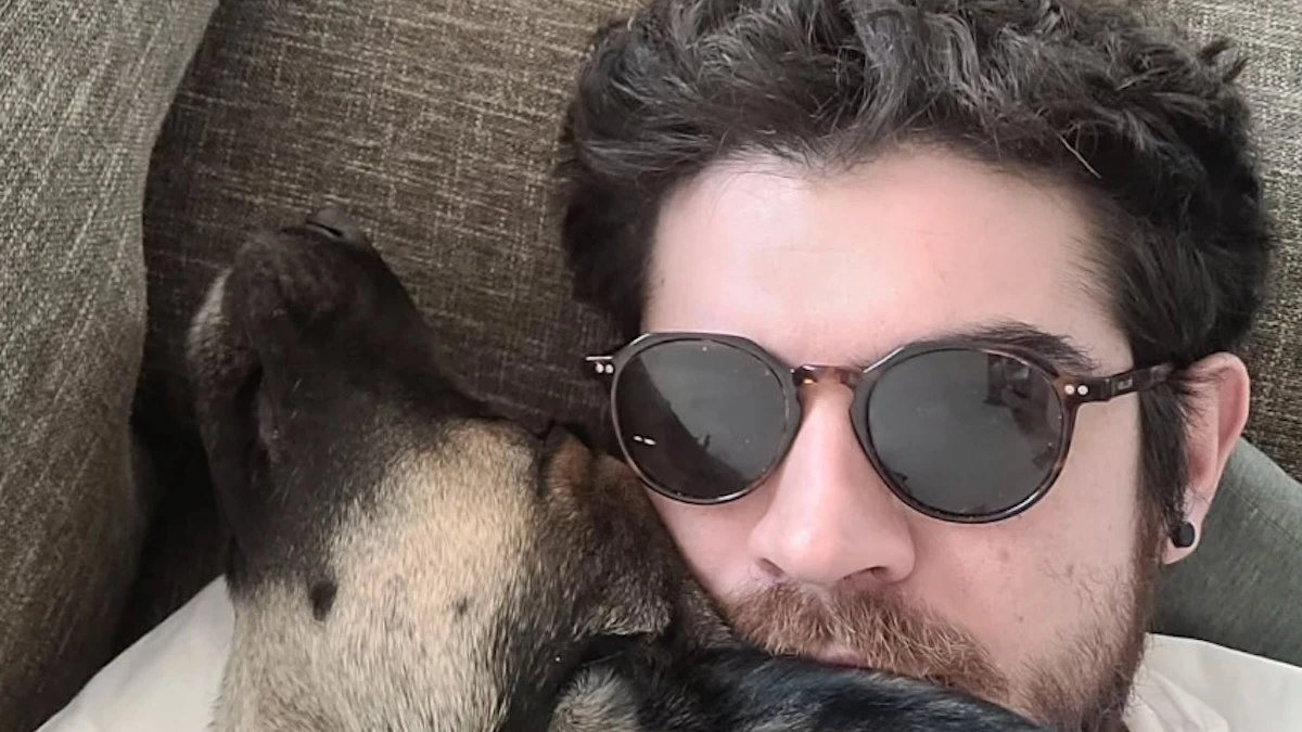 Lutto e choc nello spettacolo: morto a 38 anni. Pubblico e colleghi senza parole