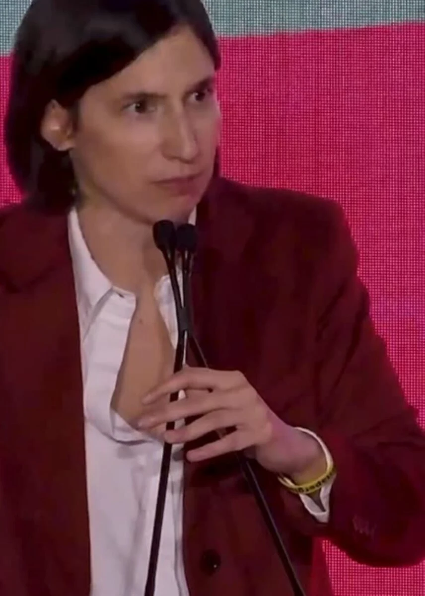 Ritratto di Elly Schlein