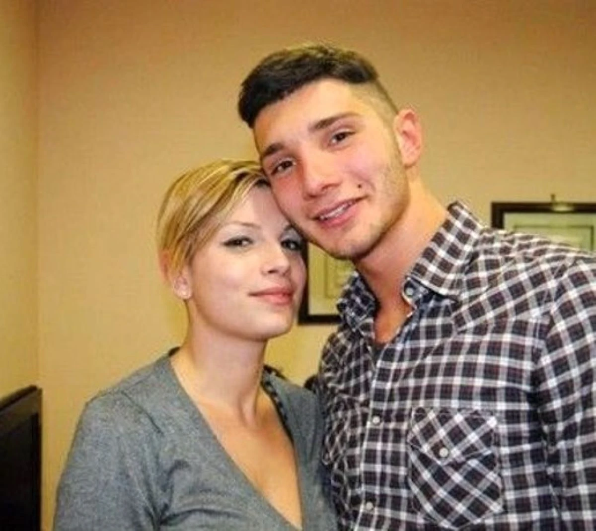 Emma Marrone e Stefano De Martino in una foto d'archivio