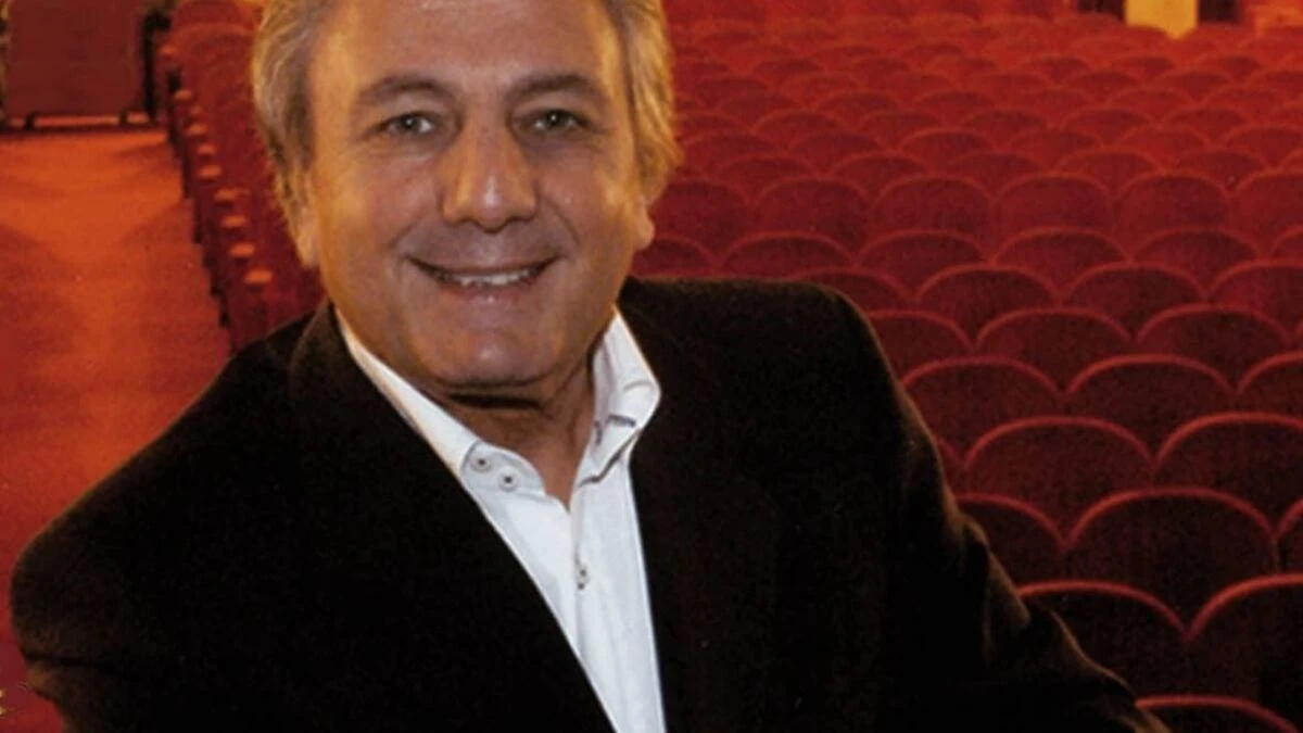 Ritratto di Aldo Morgante, storico imprenditore teatrale palermitano