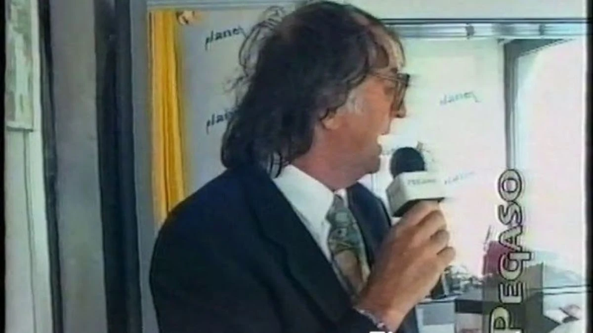 Ritratto del giornalista televisivo locale Giuliano Taddei