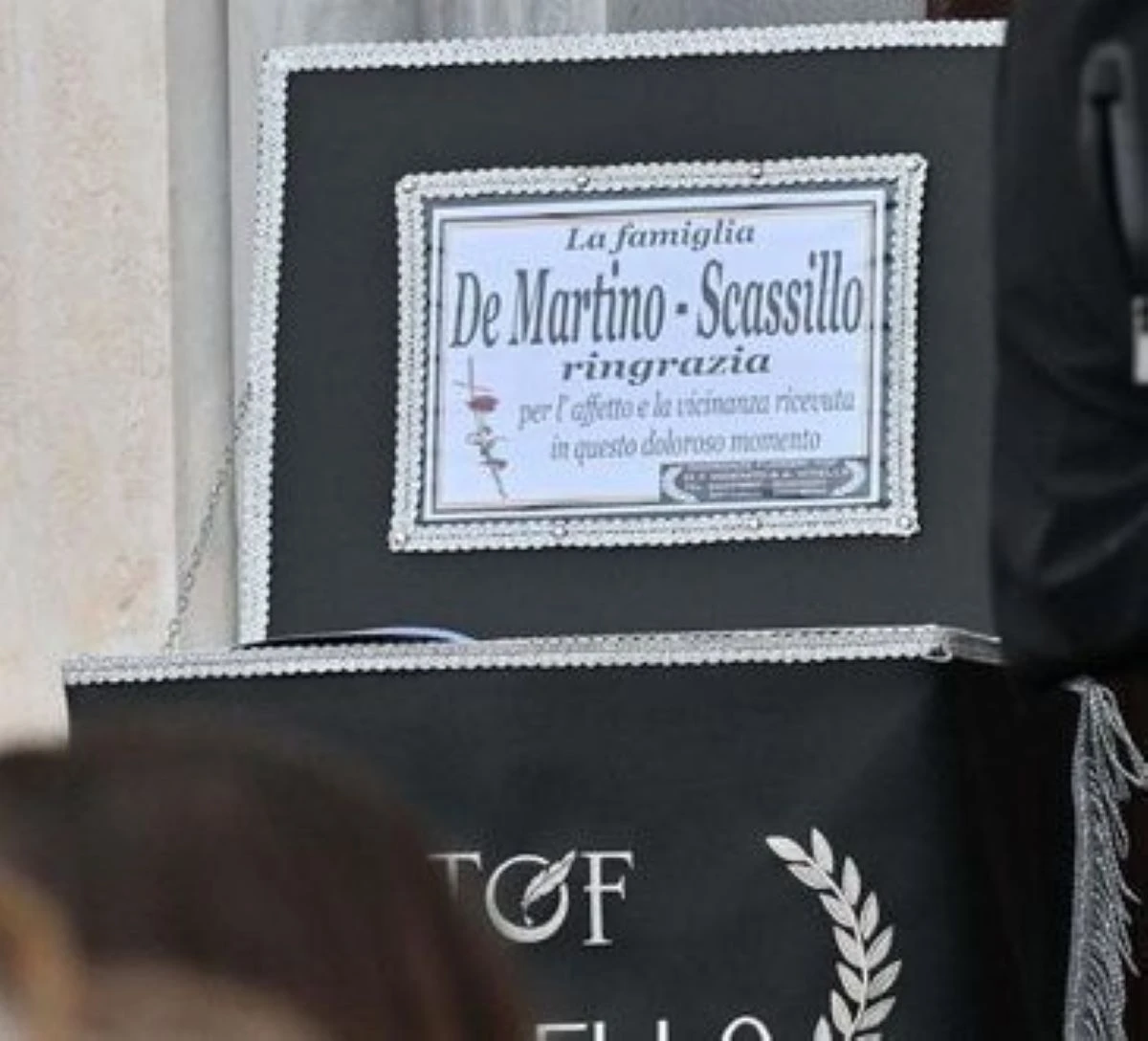 Immagine di repertorio legata al funerale di Enrico De Martino a Napoli