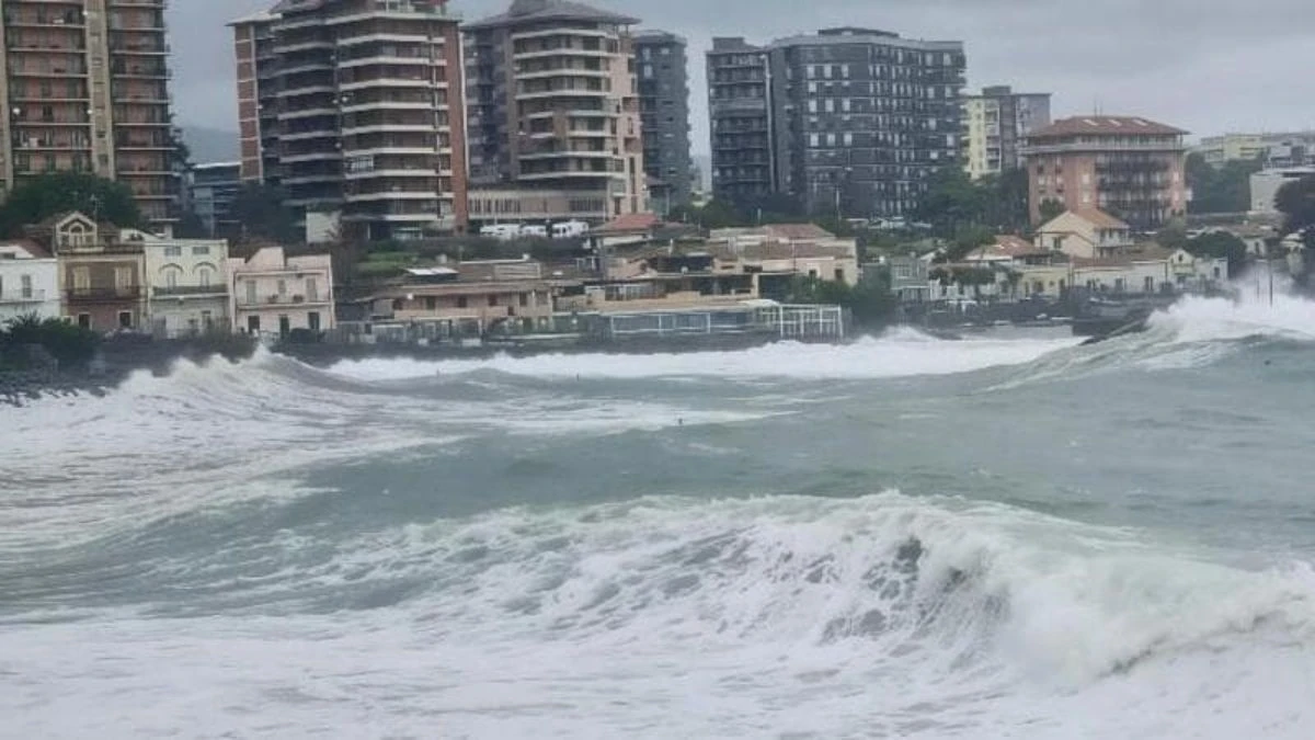 Immagine di nuvoloni e maltempo sull'Italia