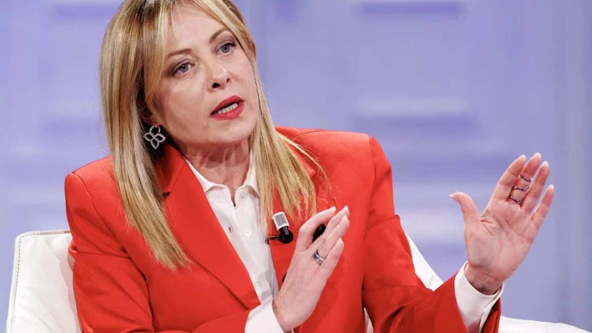 Minneapolis, agenti ICE durante un controllo: il caso delle minacce alla troupe Rai