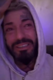 "Amici", l'ex ballerino Antonino Lombardo in difficoltà su casa e lavoro: il grido d'aiuto sui social