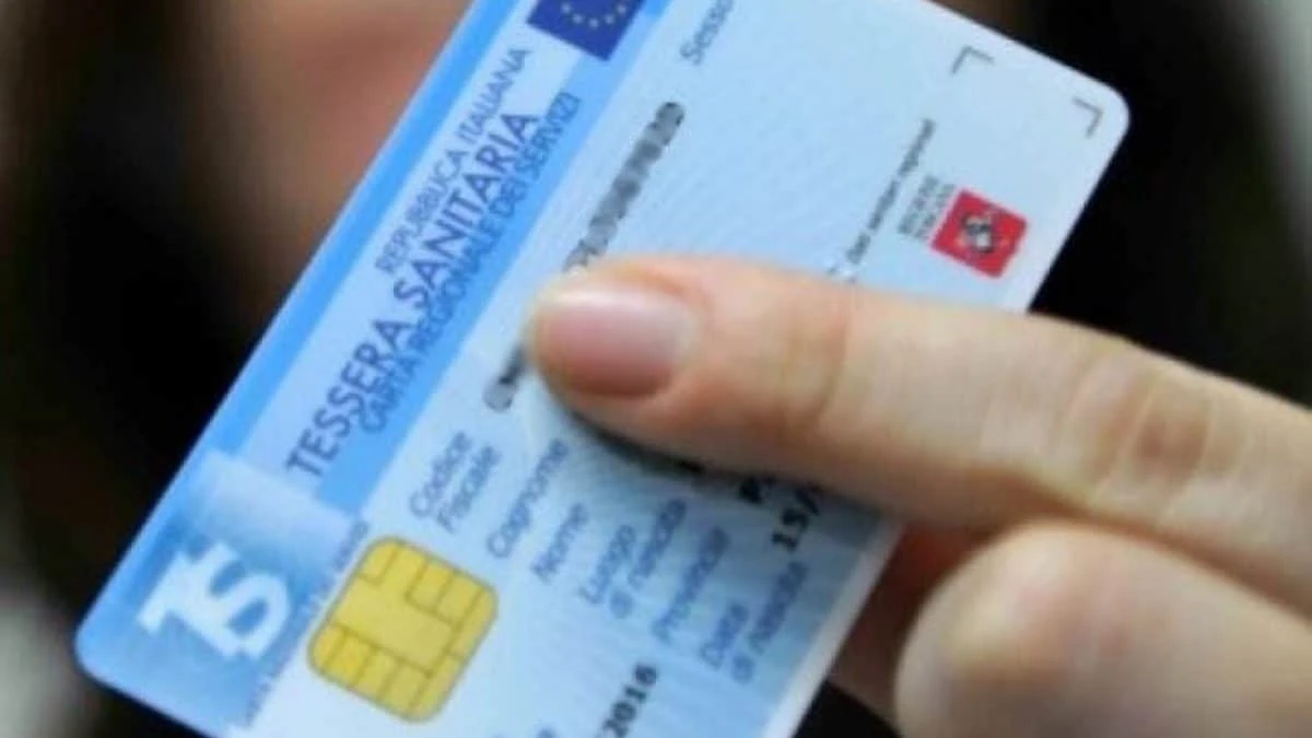 Schermata di esempio di truffa via email sulla tessera sanitaria