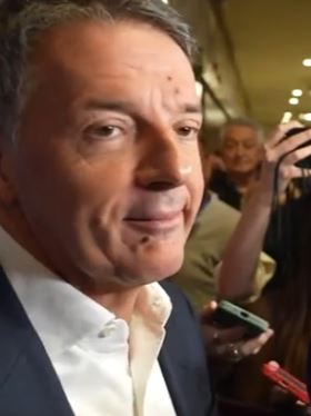 Matteo Renzi attacca il governo Meloni sul tema sicurezza: l'intervento all'assemblea di Italia Viva