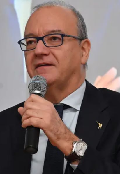 "Commissariate 4 Regioni". L'annuncio del governo, esplode il caos: "Gravissimo"