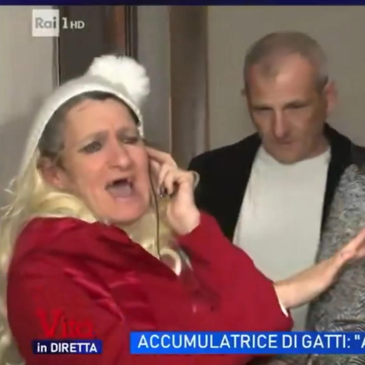 Immagine della donna al centro del caso dei gatti