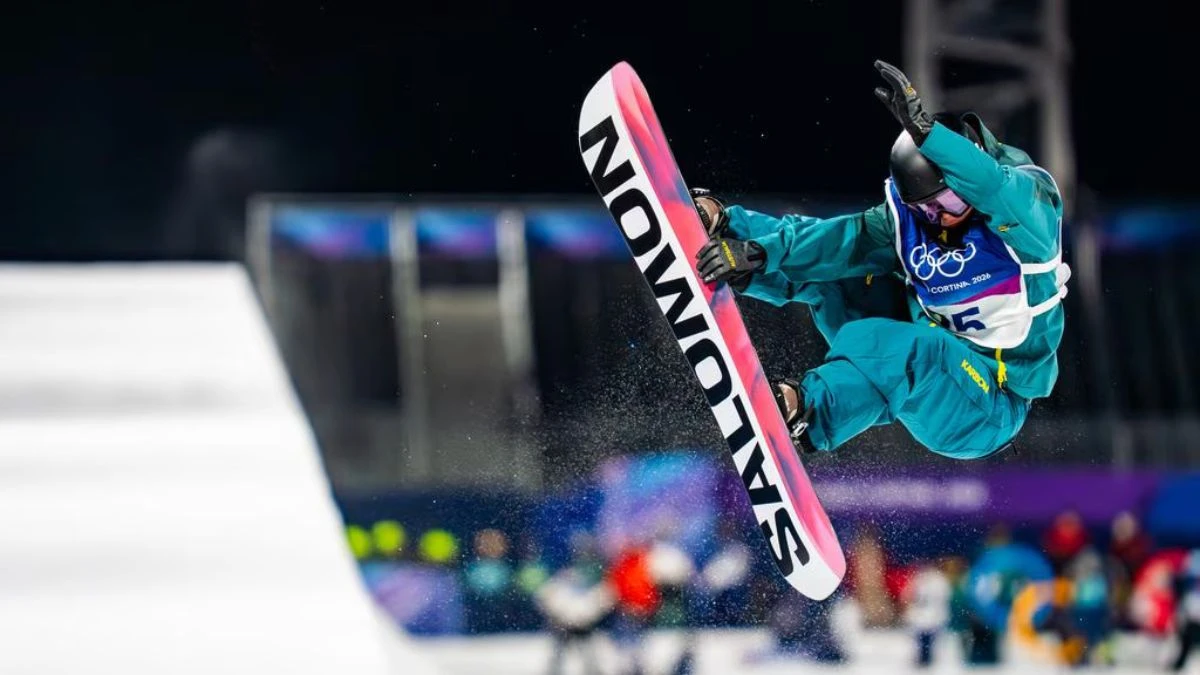 Olimpiadi invernali Milano Cortina, incidente in allenamento per lo snowboard cross