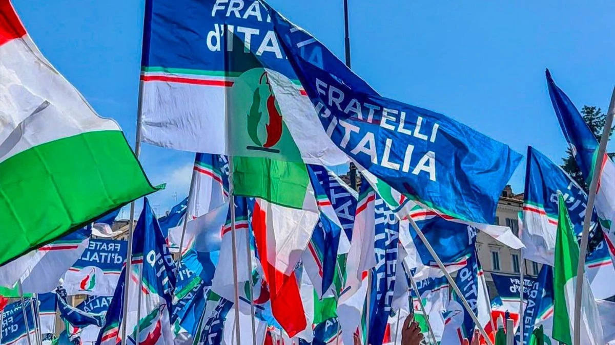 Terribile incidente in scooter, muore il fratello del politico italiano Terribile incidente in scooter, muore il fratello del politico italiano