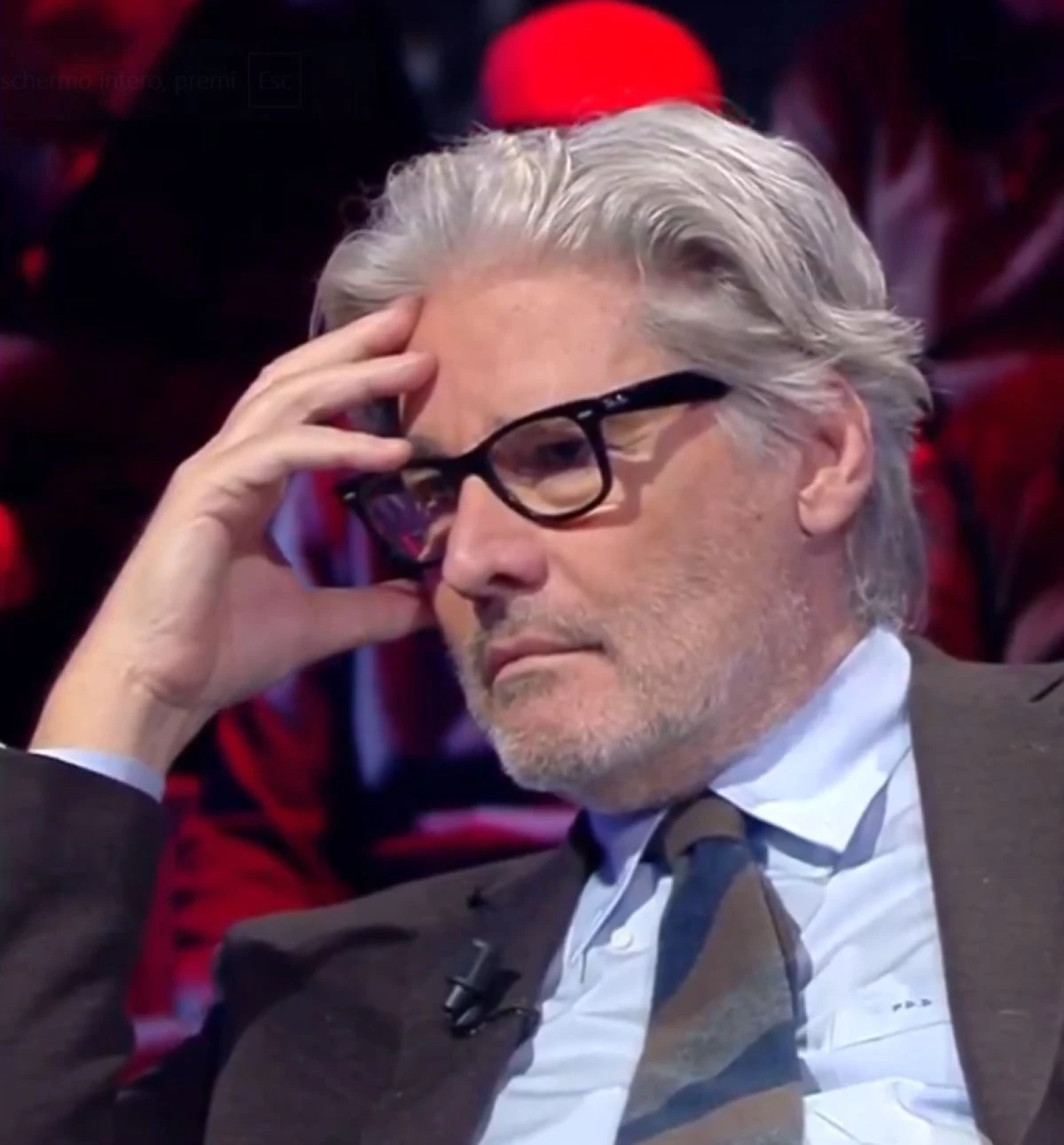 Paolo Del Debbio in studio durante Dritto e Rovescio