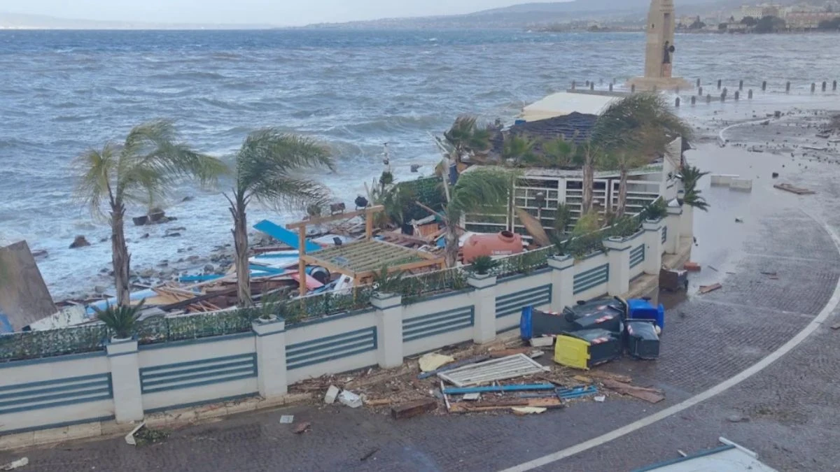 Mareggiata e maltempo a Reggio Calabria: danni sul Lungomare