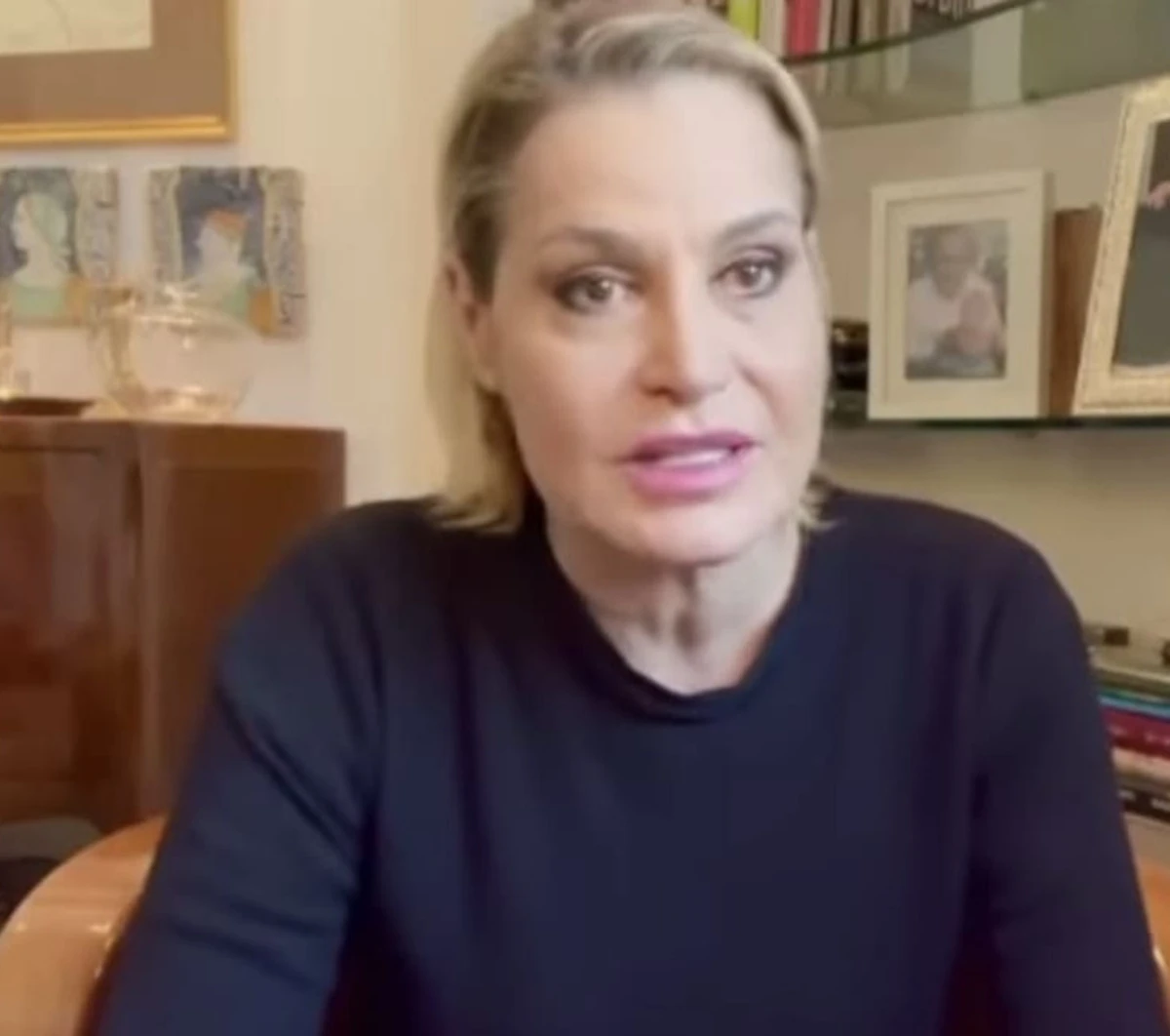 Simona Ventura in un'immagine recente