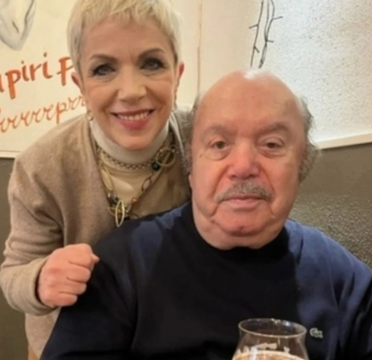 Ritratto di Lino Banfi