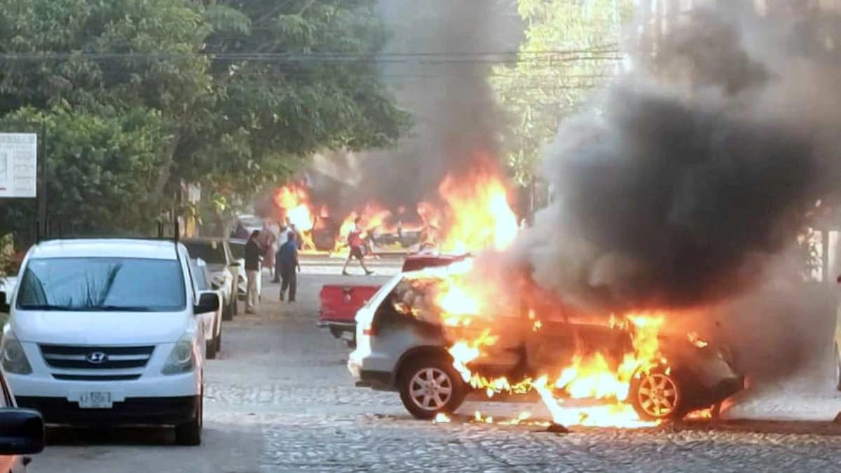Caos e disordini in Messico dopo l'uccisione di El Mencho