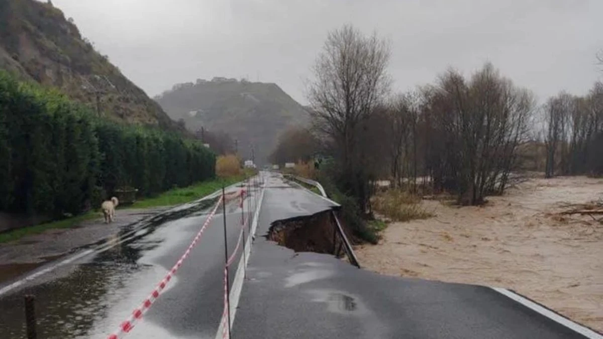 Maltempo e piena del fiume Crati a Cassano allo Ionio