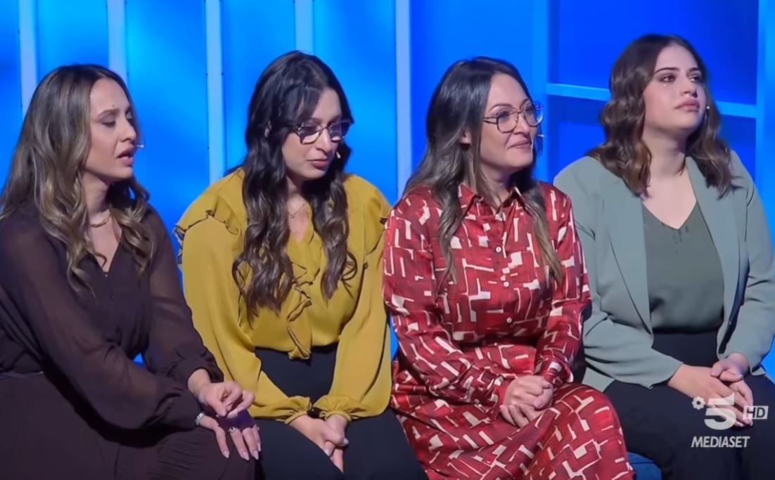 "C’è Posta per Te", Gerry Scotti in lacrime per la storia di Francesco: il discorso commovente