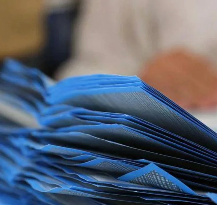 Schede elettorali e voto in Italia