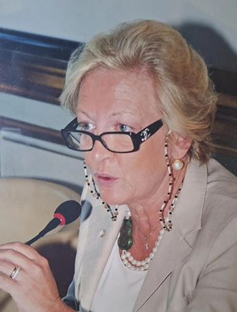  Lida Viganoni, morta a 76 anni l'ex rettrice dell'Università "L'Orientale" di Napoli