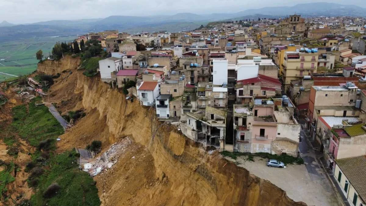 Frana a Niscemi, aggiornamenti sull’area interessata dal dissesto