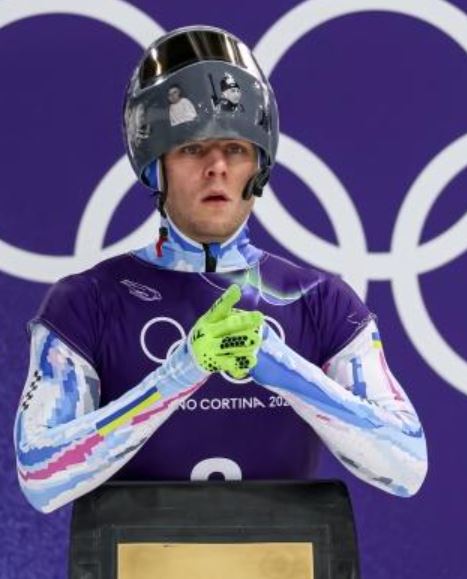 CIO, Heraskevych escluso da Milano-Cortina: squalifica per il casco dedicato agli atleti uccisi in Ucraina