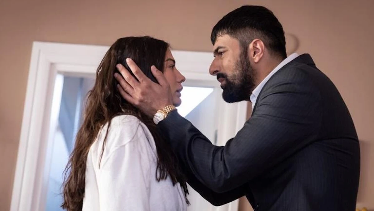 Scena della fiction Io sono Farah in onda su Canale 5