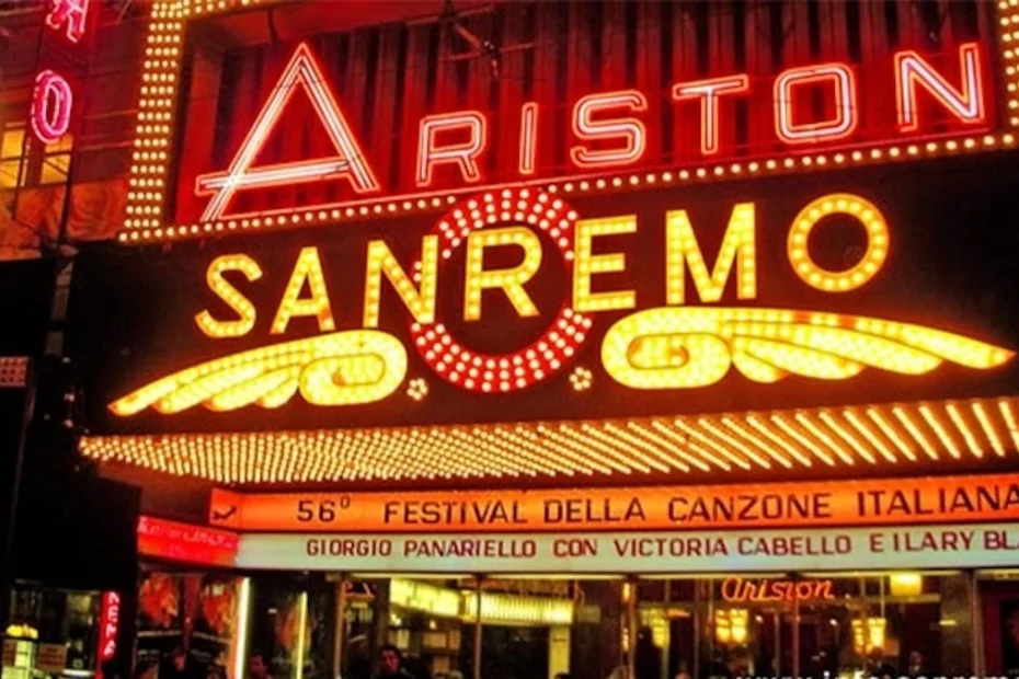 Lillo durante un momento sul palco: Sanremo 2026 serata cover