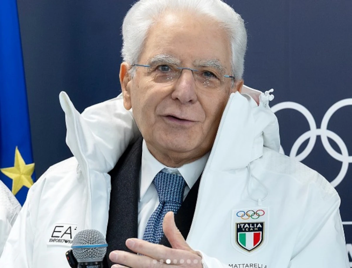 Sergio Mattarella sugli spalti alla Cerimonia d’Apertura di Milano Cortina 2026
