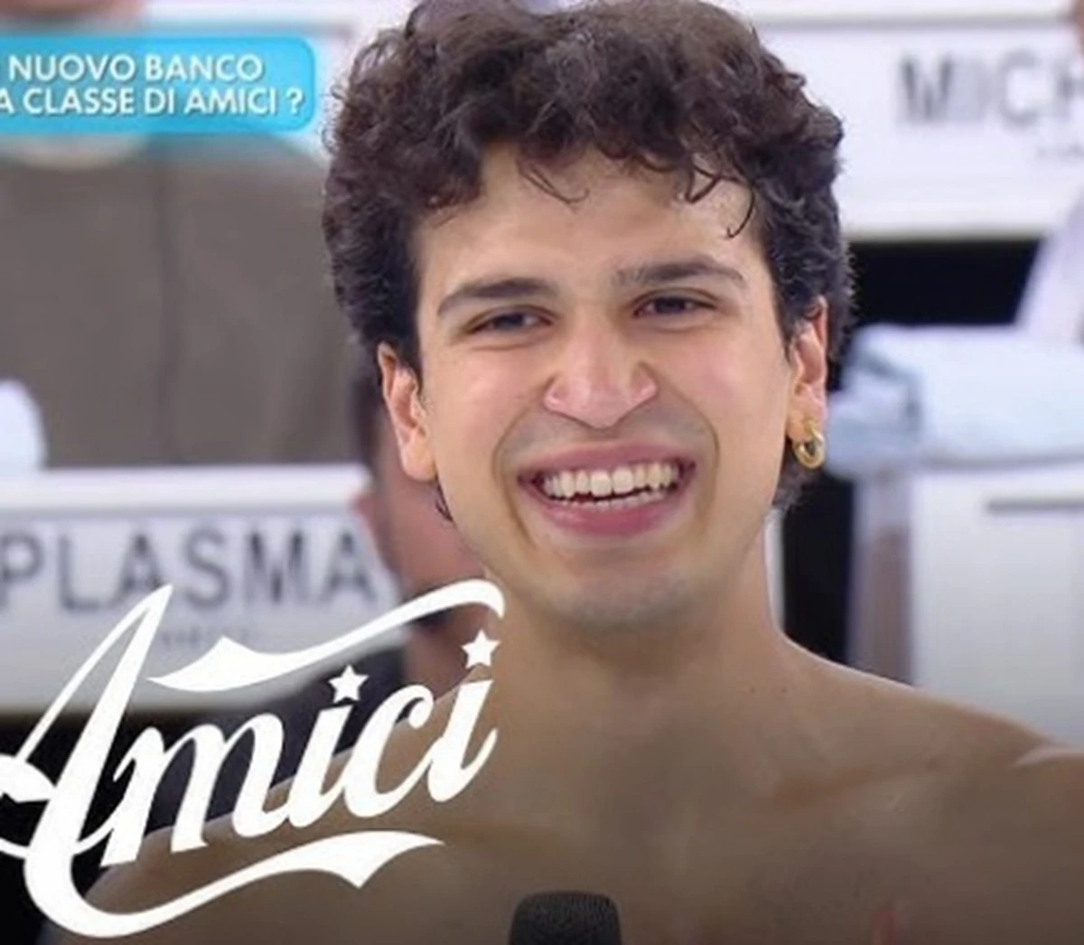 Amici 25, il ballerino Nicola tra i nuovi ingressi