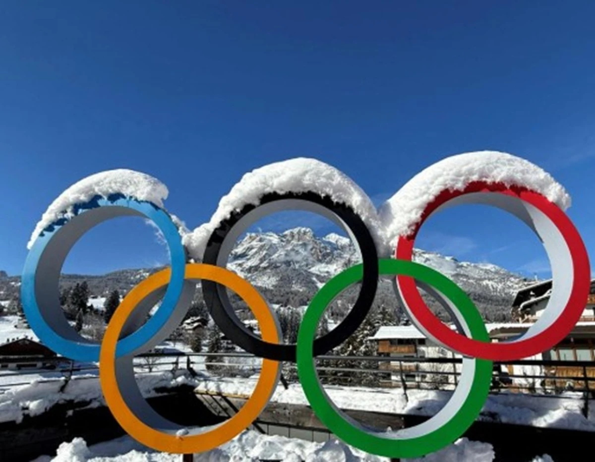 Atleti e scenario legato alle Olimpiadi invernali Milano-Cortina