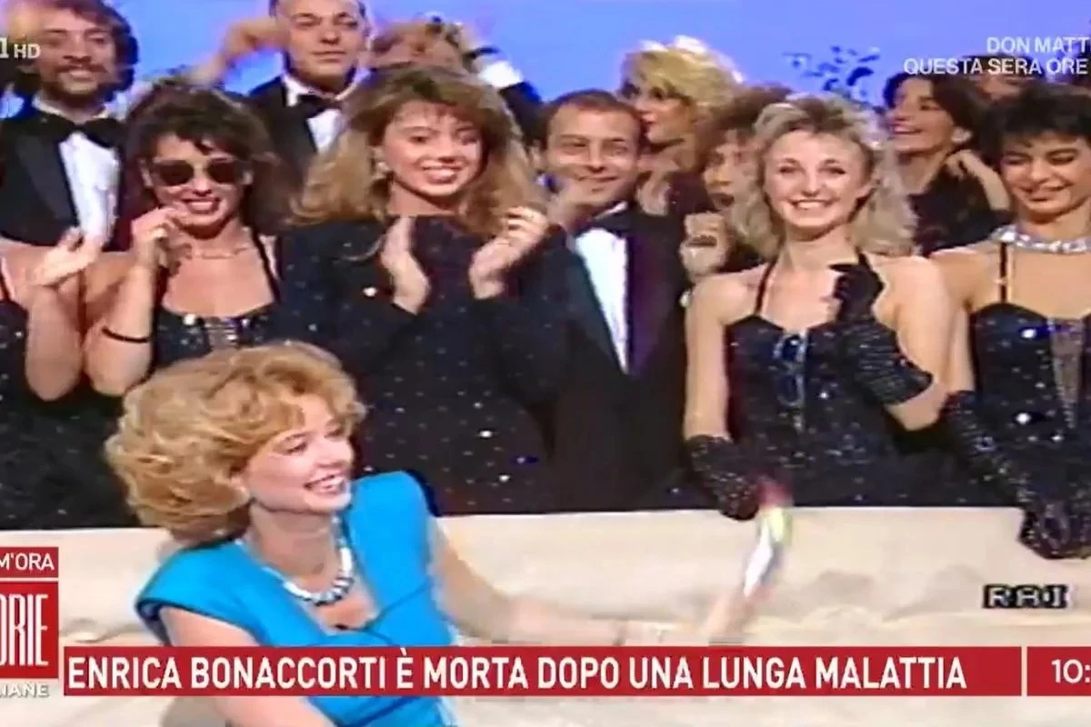 Enrica Bonaccorti sorridente in uno scatto d'archivio